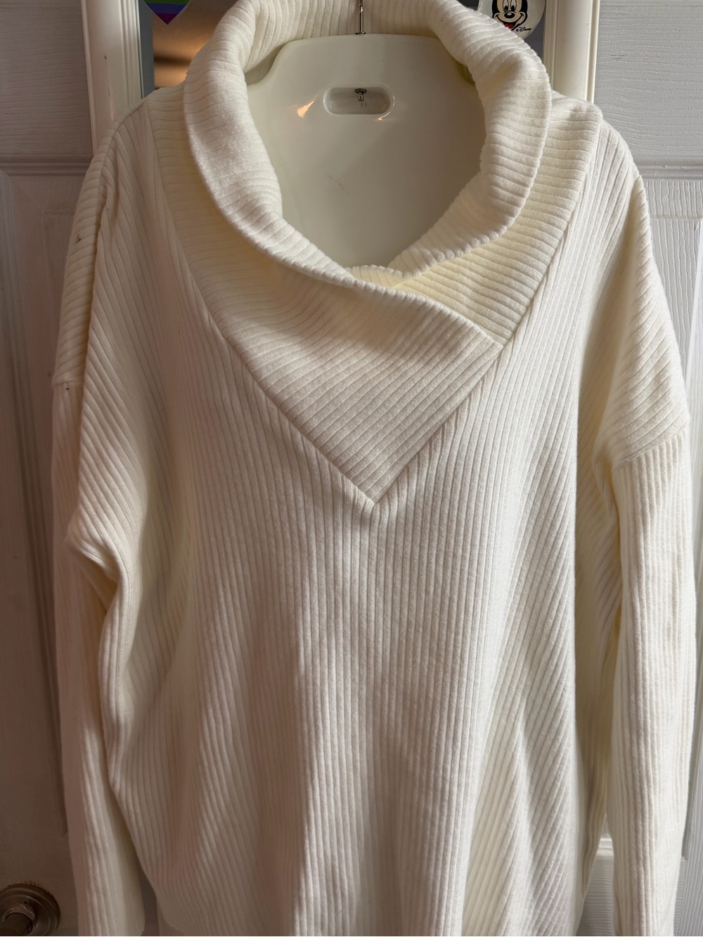 Zara Cream Ribbed Sweater NWT Small